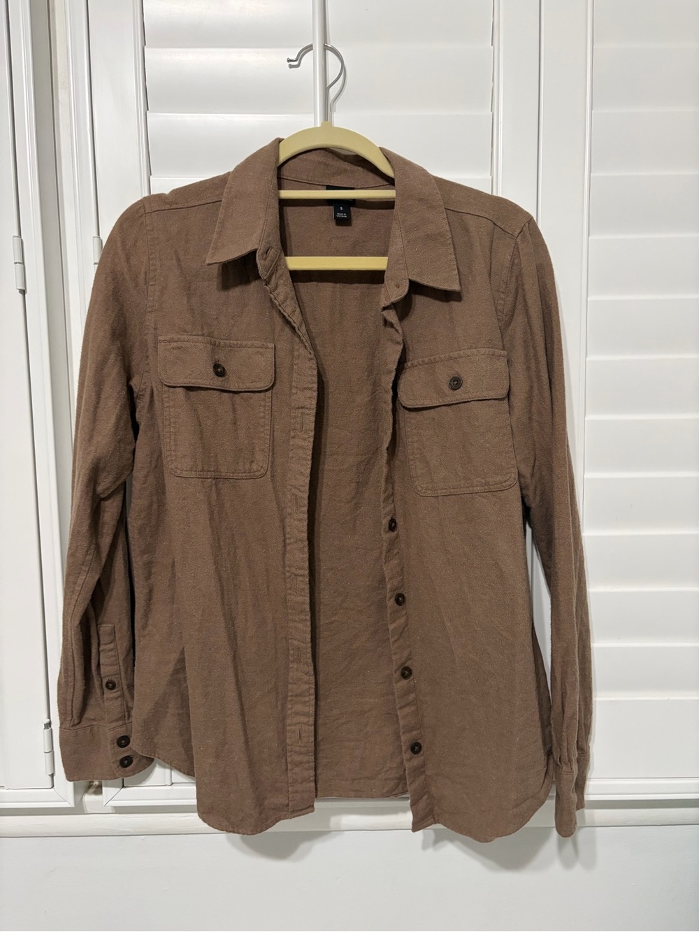 Patagonia Brown Button Up Small